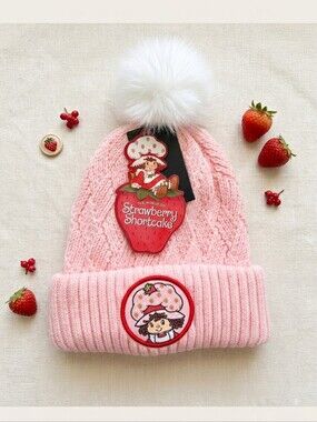 NWT Strawberry Shortcake Pink Cable Knit Pom Beanie Hat Mad Engine O/S